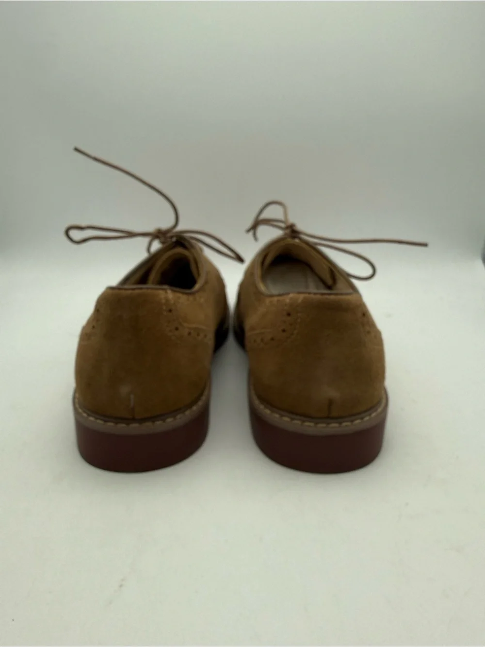 BRAND NEW GH Bass & Co Mens Pembroke Tan Suede Wingtip Brogue Size 9.5 M